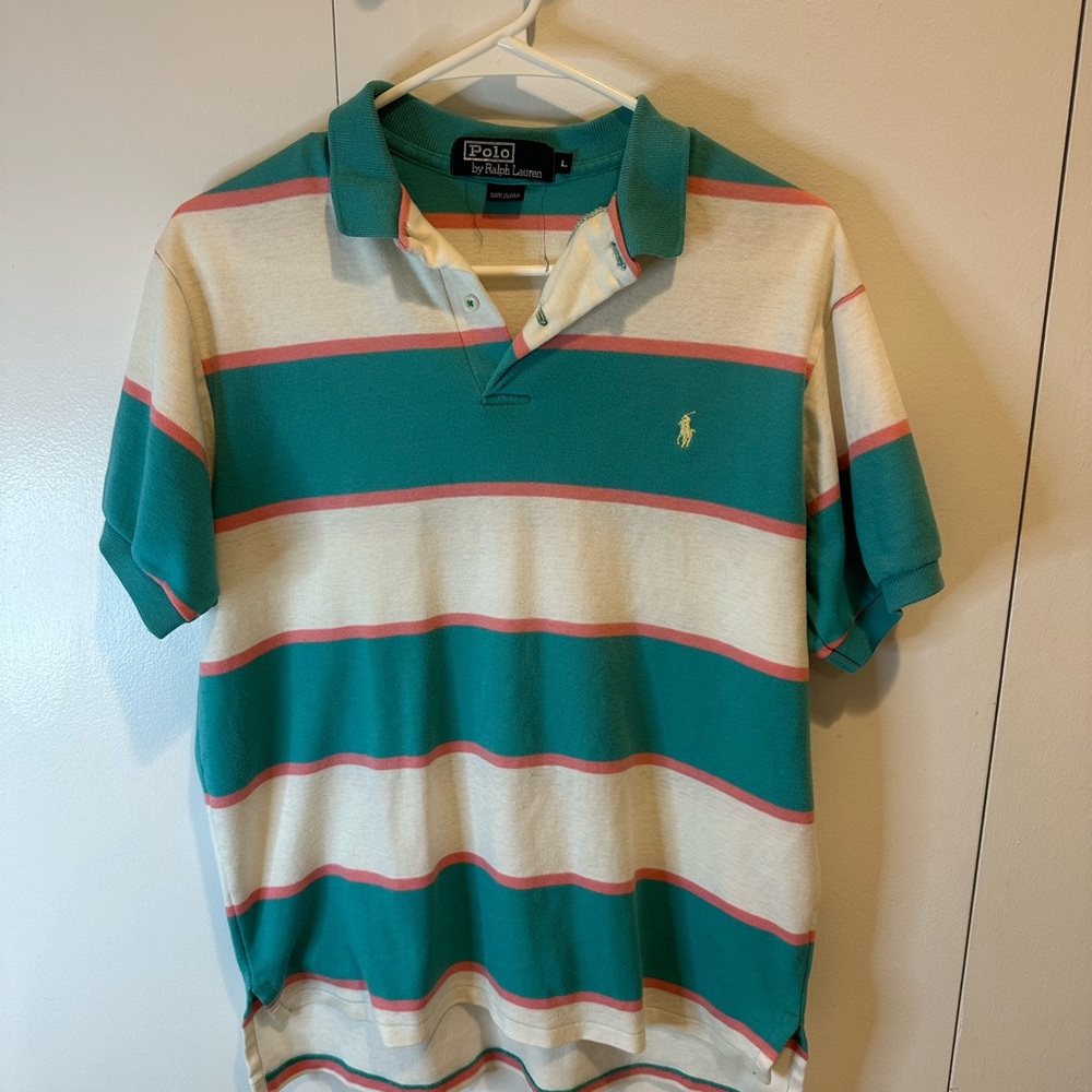 Men’s Ralph Lauren polo. Size Large. Vintage. Excellent used condition.